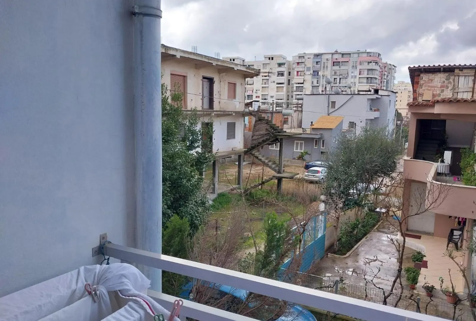 Home Sweet Home 2 - Guest House Yzberish 0*, Tirana Albania